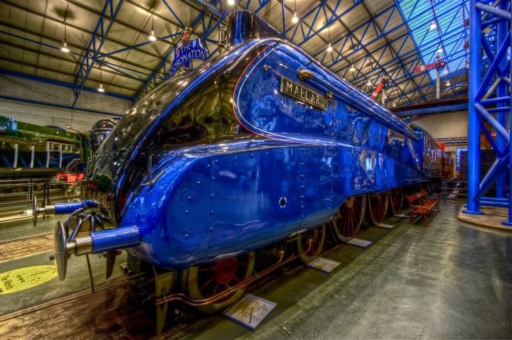 Alla scoperta di York_27.jpg - ...ti fa ammirare addirittura la Mallard...locomotiva tamarra a vapore che nel 1938 stabili l'allora record del mondo di velocità di 202 km/h!